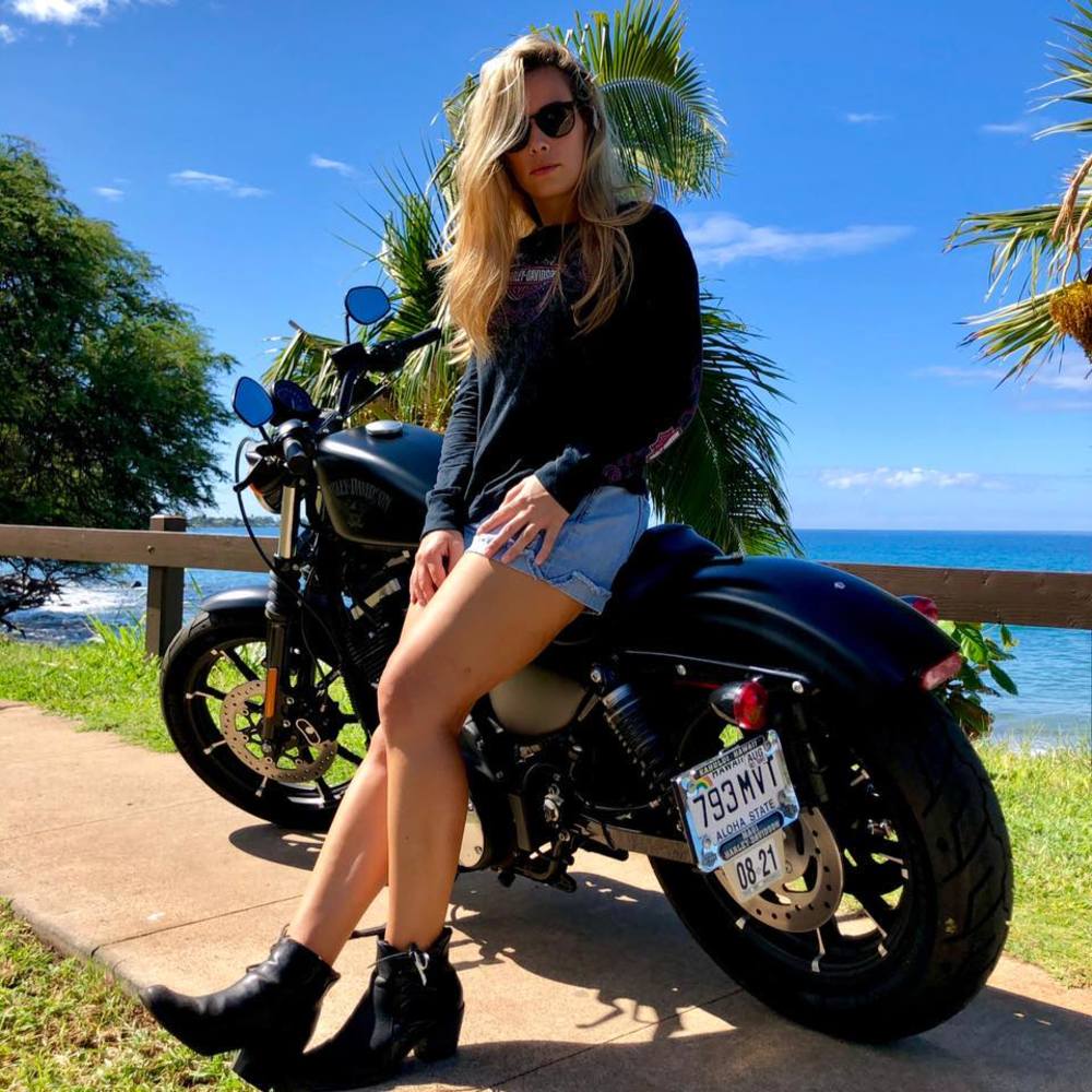 Meet your Posher, Danyelle